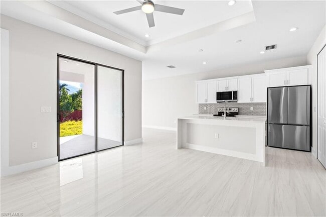 Building Photo - 2064 55th Terrace SW