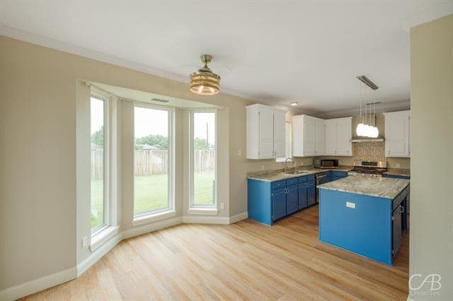 Building Photo - 5302 Bridle Path Ln