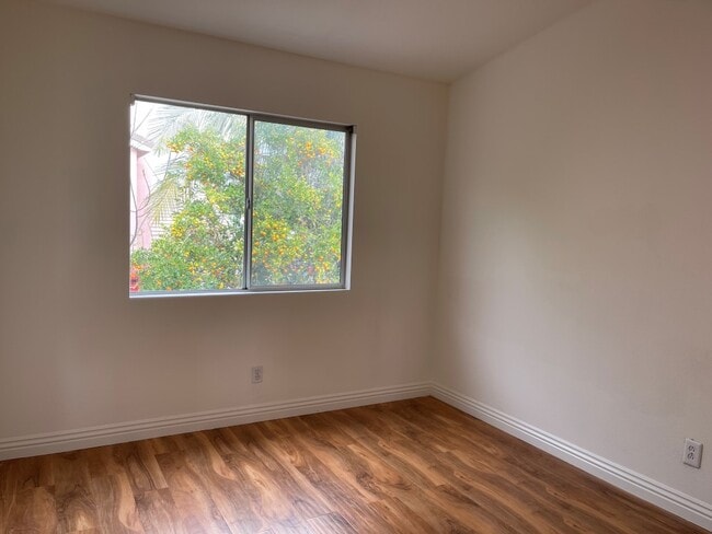 Building Photo - 1521 Starlight Dr