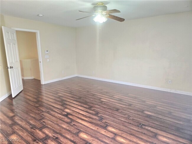 Building Photo - 7883 Salt Spray Ct