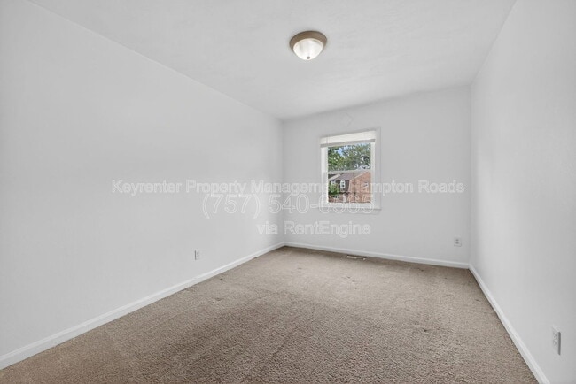 Building Photo - 4314 Midhurst Ln