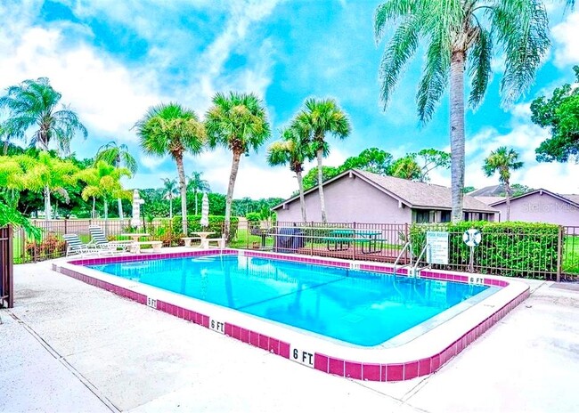 Building Photo - 3505 Longmeadow-