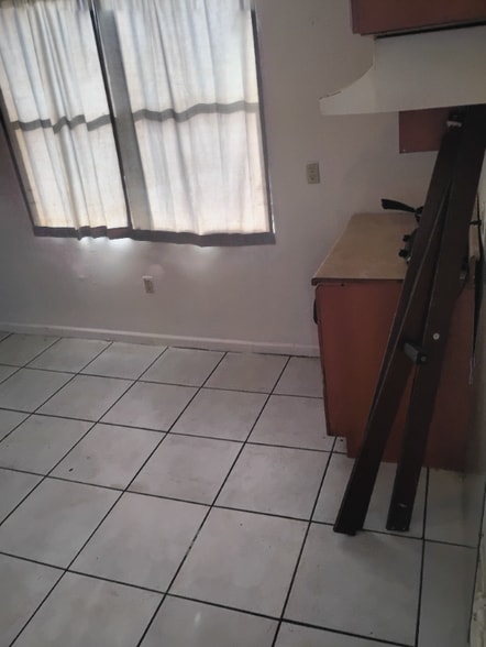 Building Photo - 3012 Louisiana Ave Pkwy