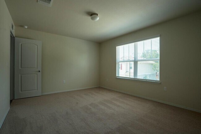 Building Photo - 10509 Abana Way