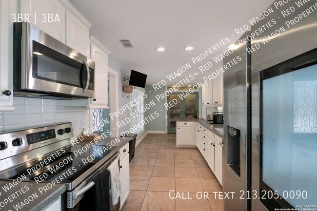 Building Photo - 1029 River Park