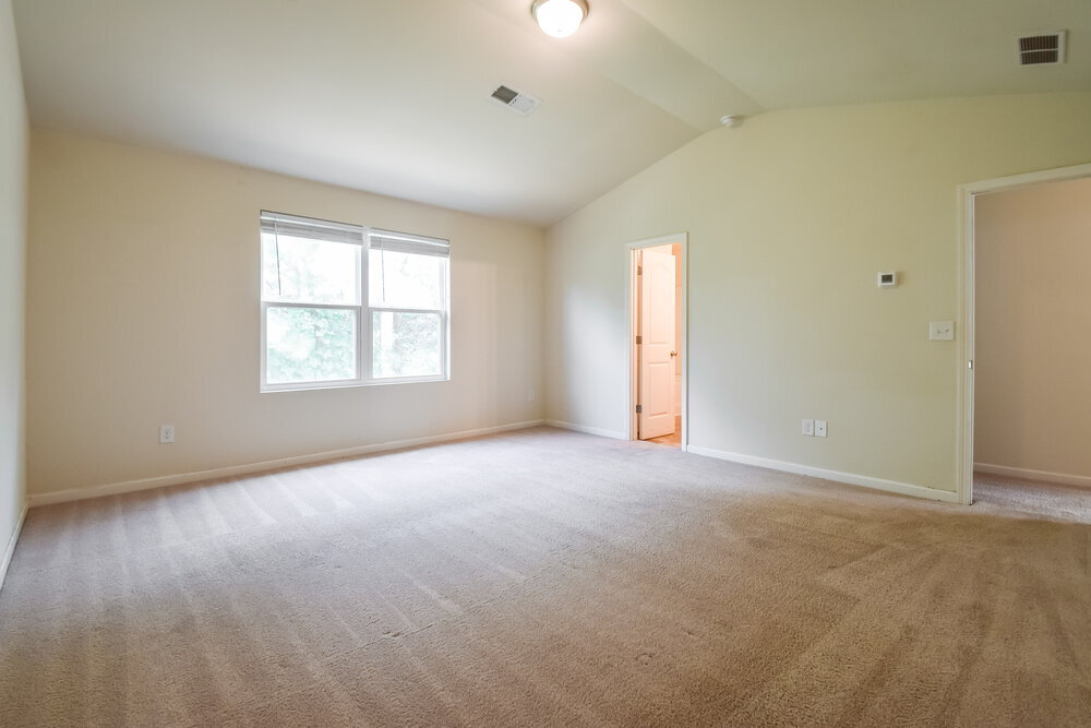 Building Photo - 329 Freeman Cir