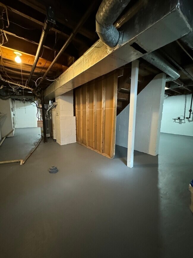 Building Photo - 3175 Karl Rd