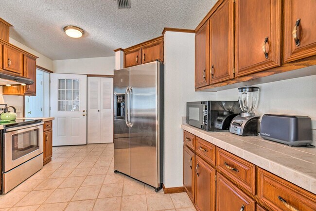 Building Photo - 1614 Kiley Ct