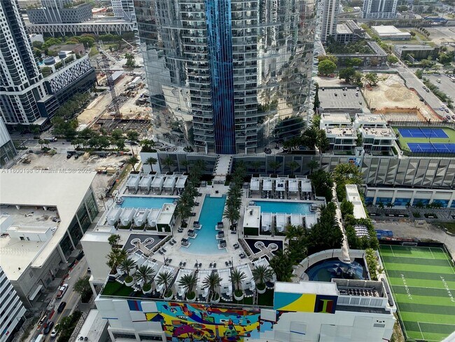 Building Photo - 888 Biscayne Blvd