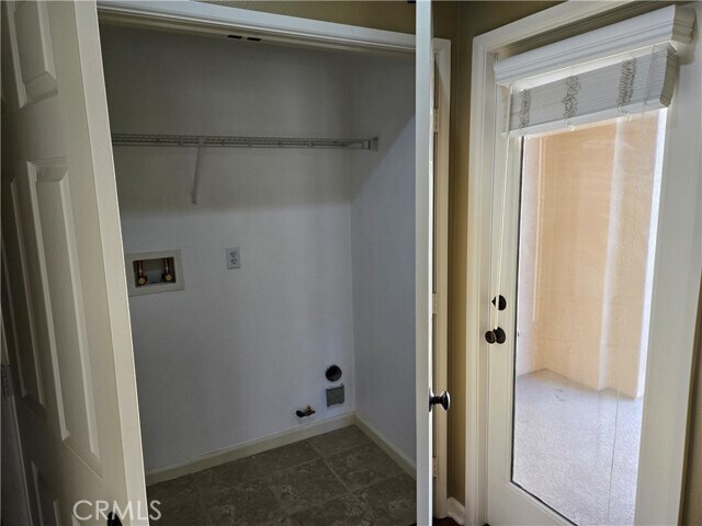 Building Photo - 4444 Owens St