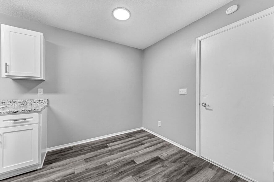 Building Photo - 4520 W Franciscan Trl