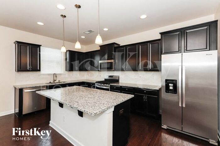 Building Photo - 16138 Kelby Cv