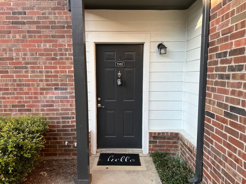 Building Photo - 8515 Highway 26