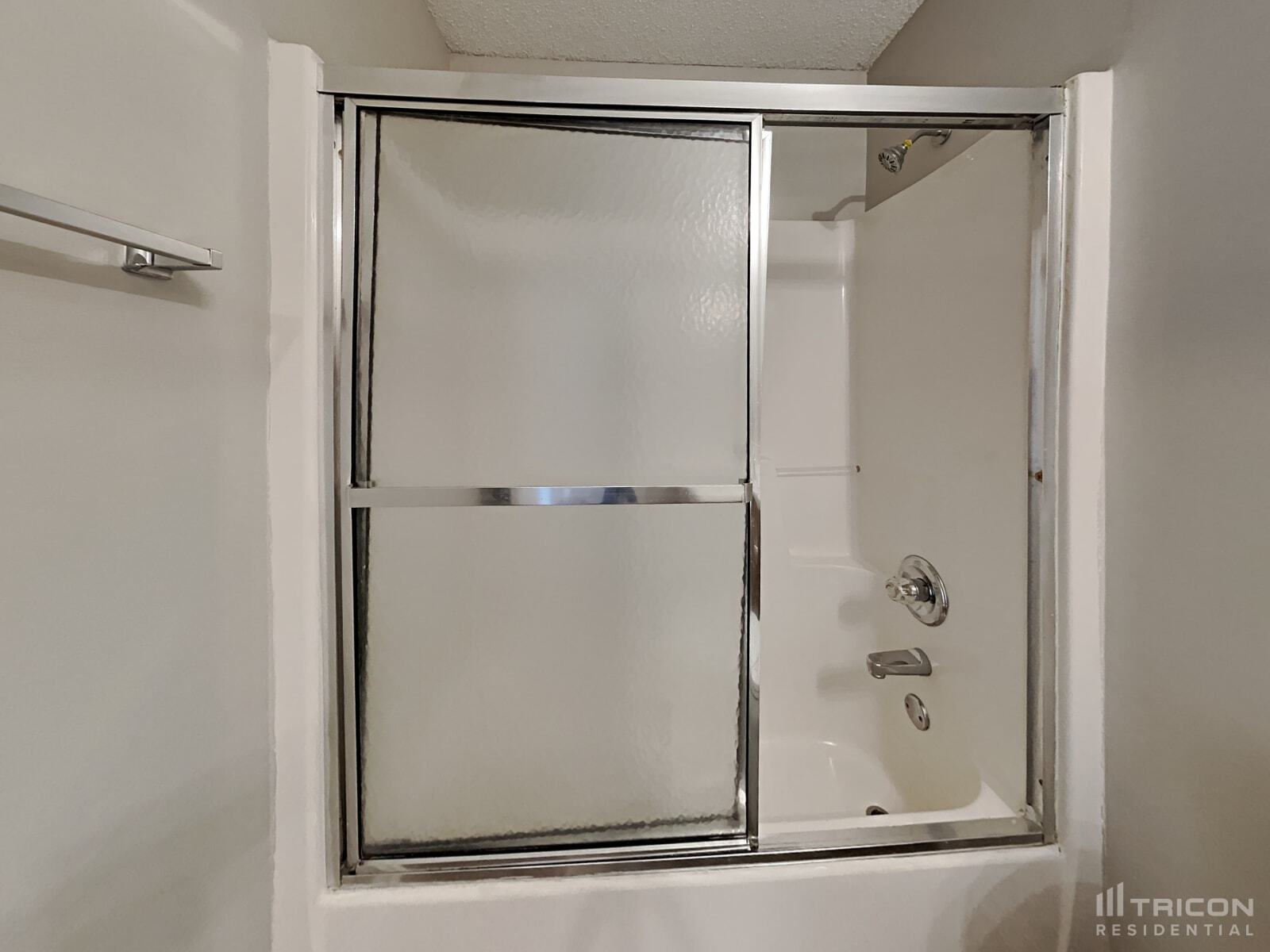 Building Photo - 5515 Sapphire Cir