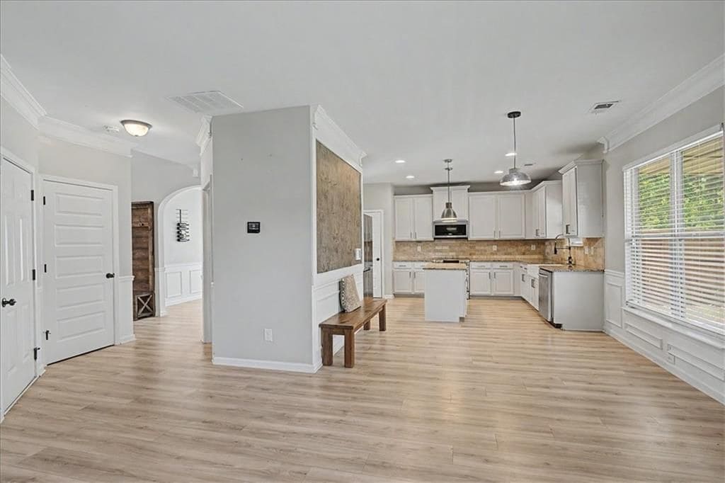 Building Photo - 8757 Danley Dr