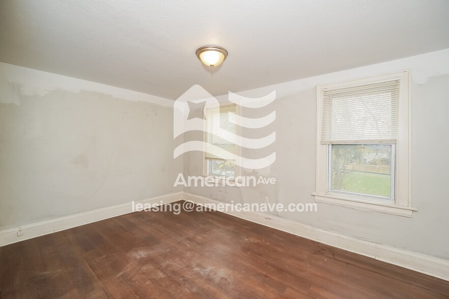 Building Photo - 411 Noah Ave