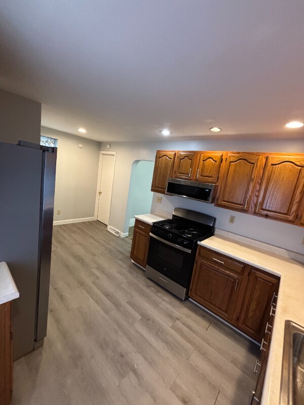 Building Photo - 116 Kathleen St