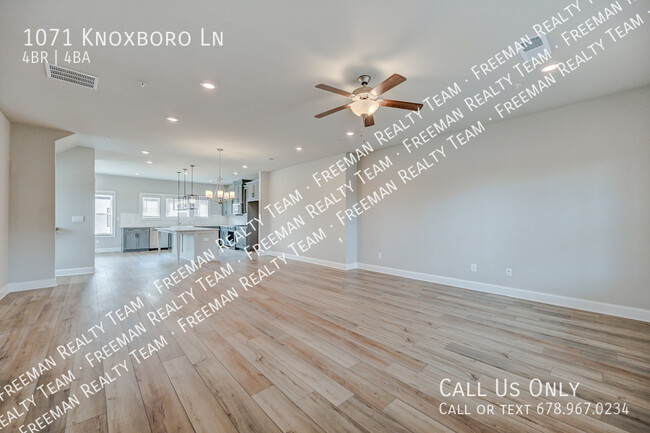 Building Photo - 1071 Knoxboro Ln