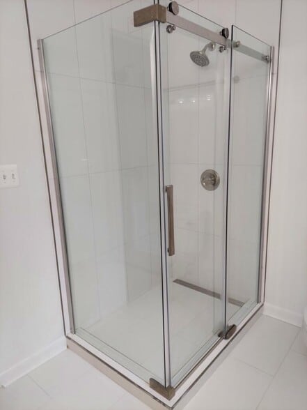 Building Photo - 4710 Rosedale Ave