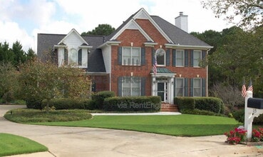 Building Photo - 115 Hidden Lake Dr