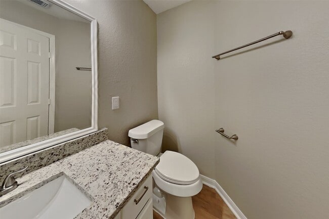 Building Photo - 32331 Summer Park Ln