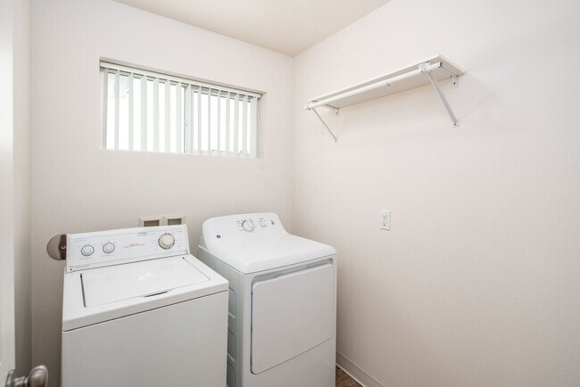 Building Photo - 7804 Leverett Ct