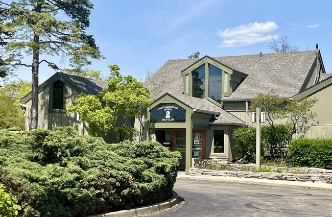 Building Photo - 275 Hickory Ln
