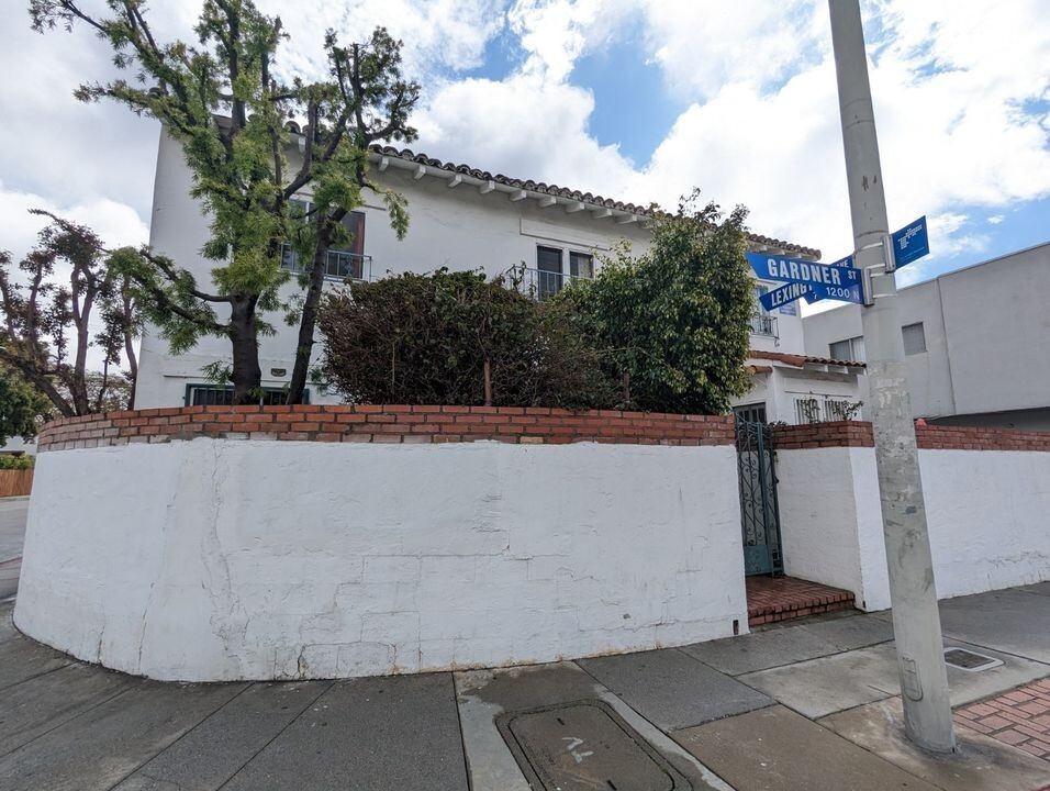 Building Photo - 1200 N Gardner St