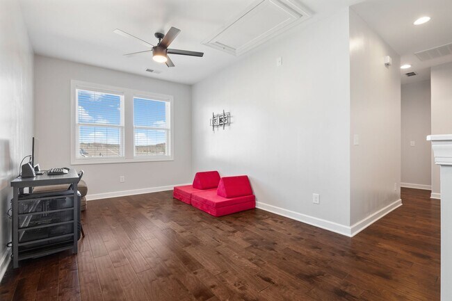 Building Photo - Briar Chapel Beauty! Available in 2026!