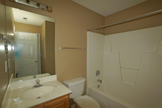 Building Photo - 3204 Orchestra Ct