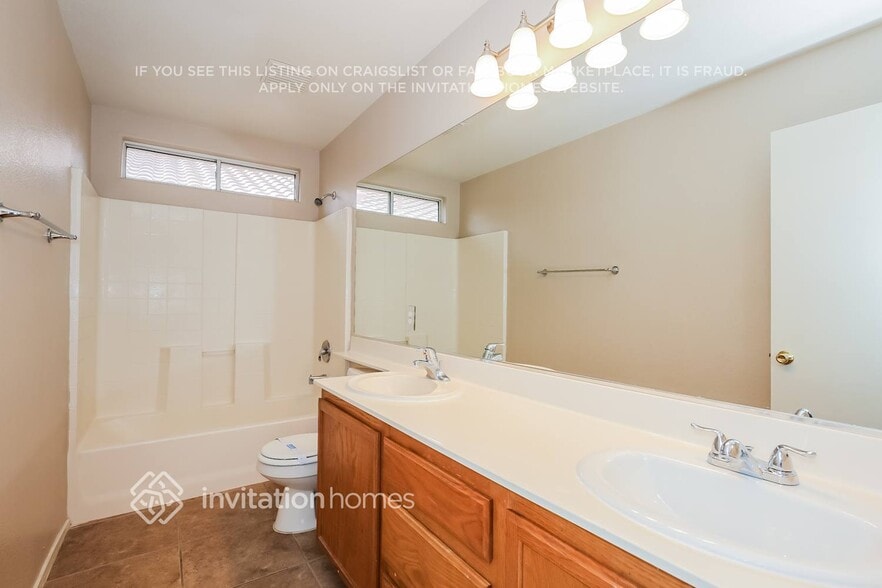 Building Photo - 2924 Moretta Ct