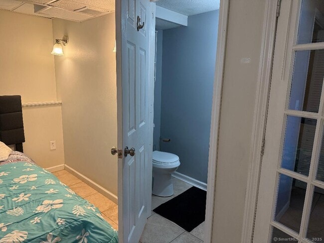 Building Photo - 65 Hitchcock Dr