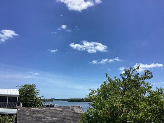Building Photo - NEW PRICE!! Move in Ready Single Family Home - 4 bedroom - 1.5 Bathroom on Stock Island