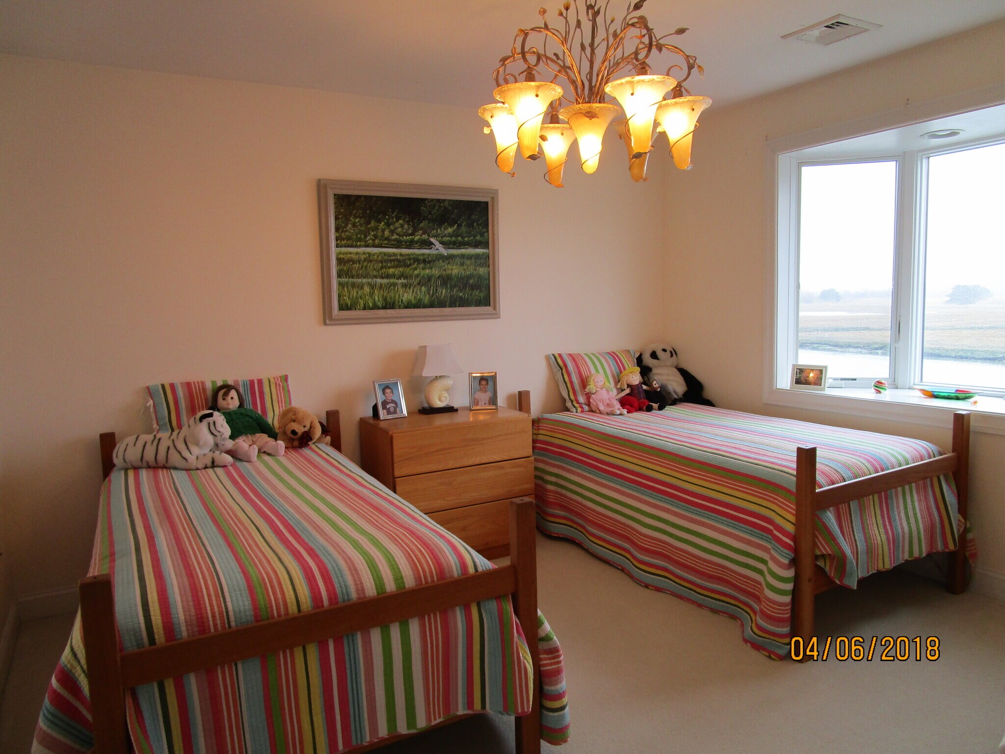 bedroom 3, two twin beds - 103 Summer St