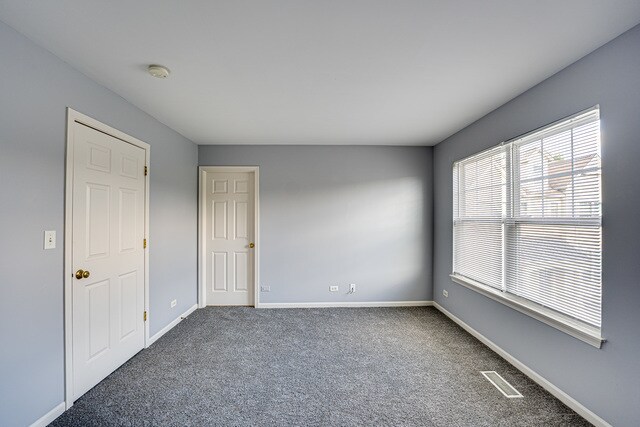 Building Photo - 3355 Kentshire Cir