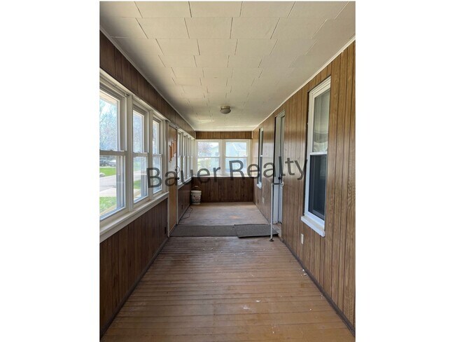 Building Photo - Renovated Three Bedroom Home