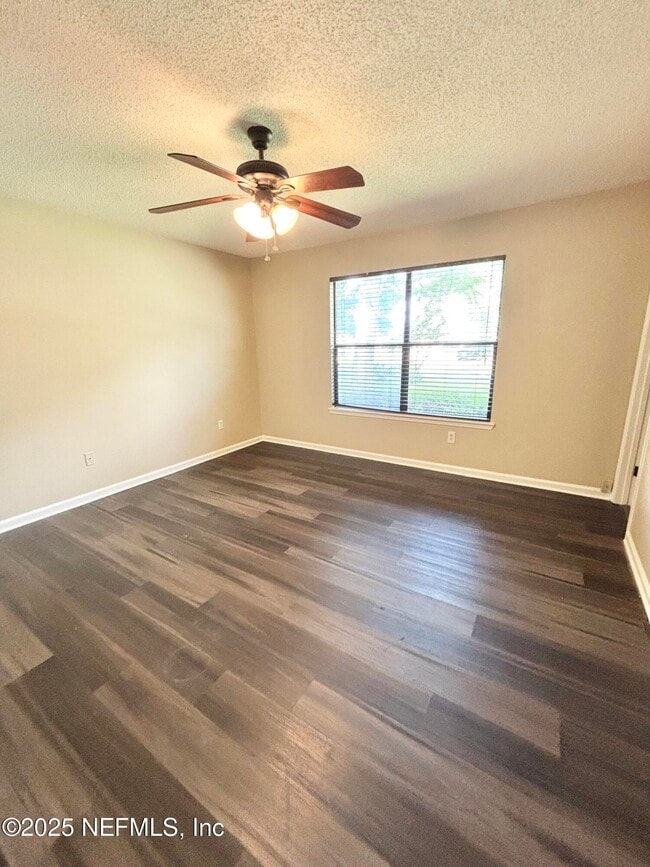 Building Photo - 5219 Brentview Terrace