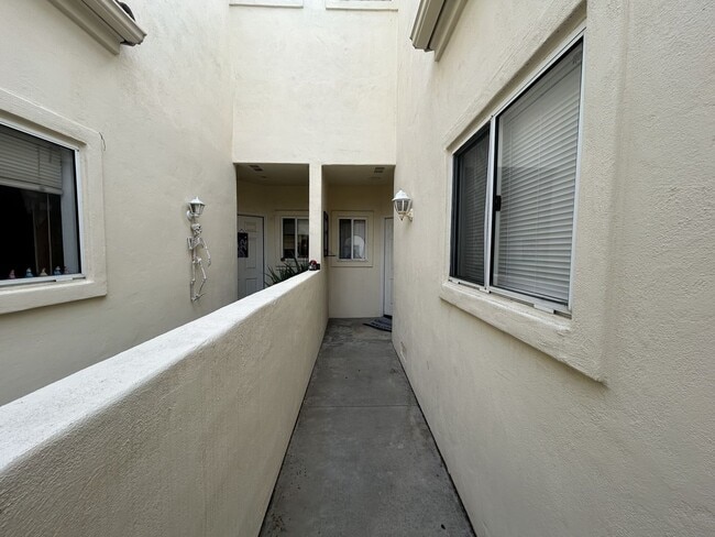 Building Photo - Beautiful 3bed/2bth in San Marcos!
