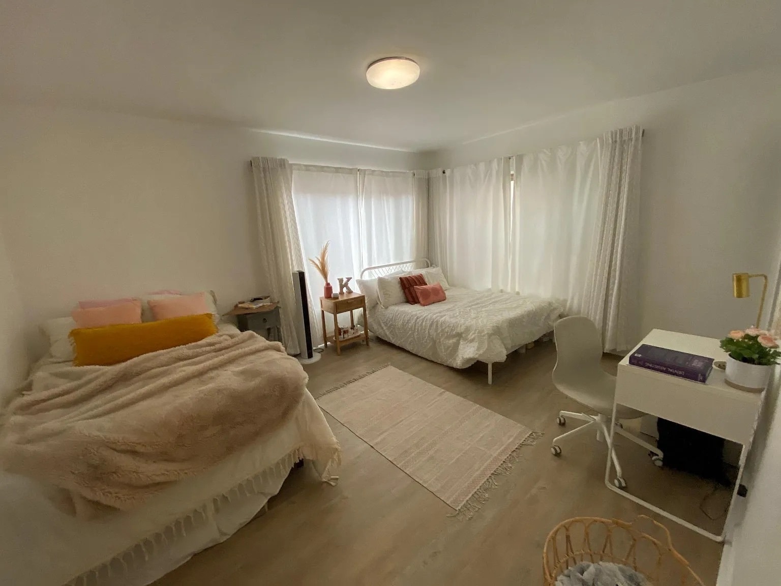 Building Photo - 1715 Glendon Ave