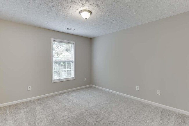 Building Photo - 4439 Woodgate Hill Trail