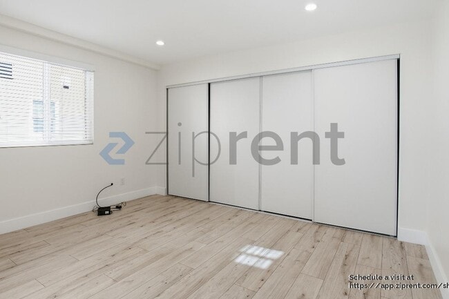 Building Photo - 290 E Marker St