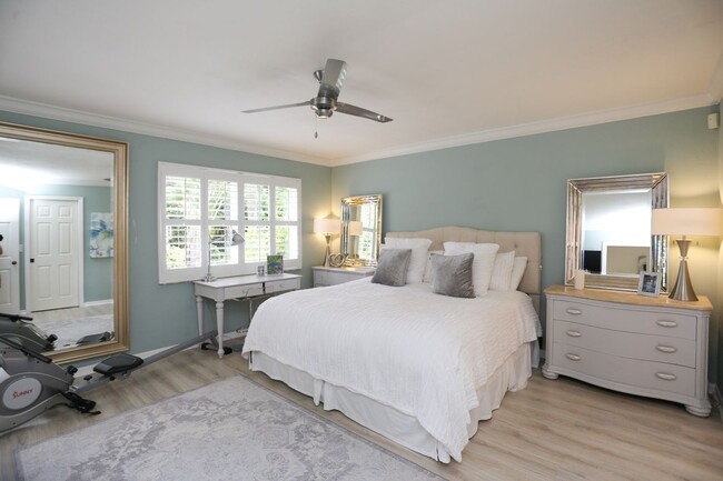 Building Photo - **WORLD TENNIS CENTER**3 BEDS/3.5 BATHS**F...