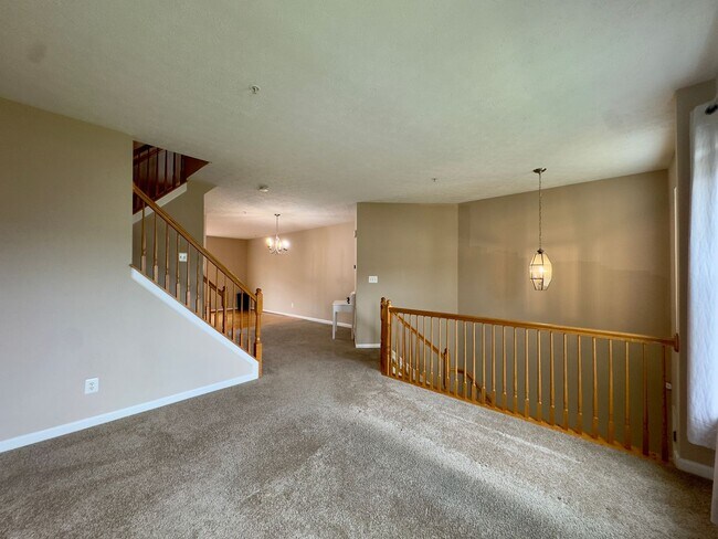 Building Photo - Charming 3BD/2BA/2 Half Bath Townhome with Garage in Aberdeen, MD!