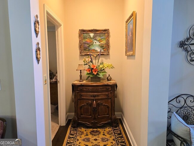 Building Photo - 503 Bryant Lake Blvd