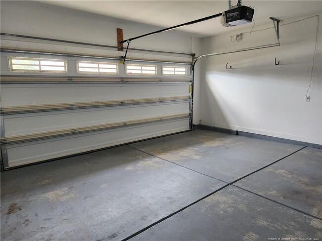 Building Photo - 471 Century Dr