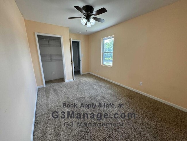 Building Photo - 407 N Reese St