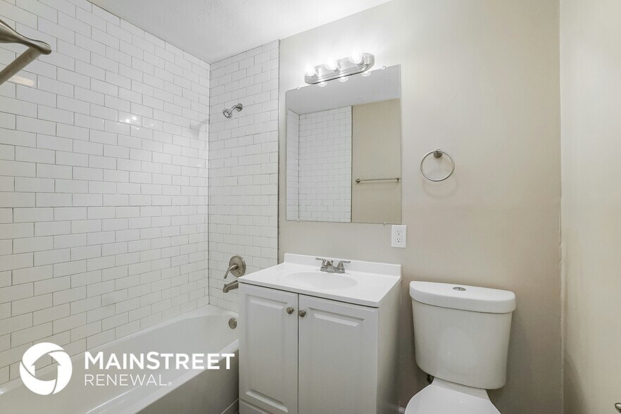 Building Photo - 524 Harland Dr