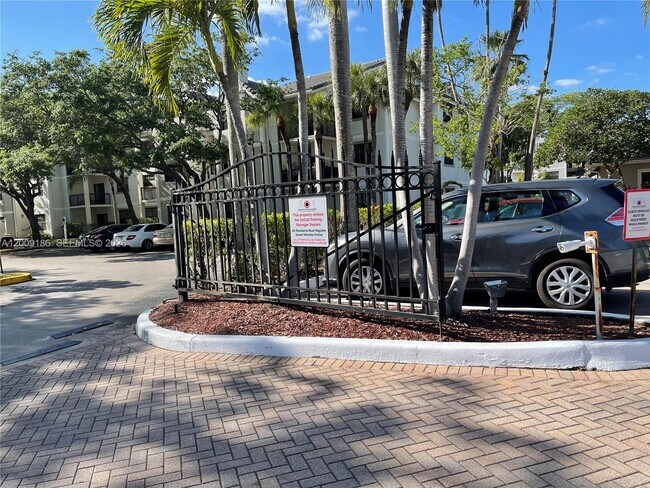 Building Photo - 11211 W Atlantic Blvd