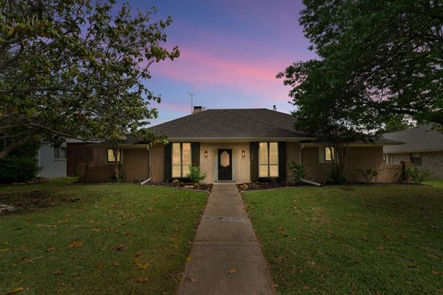 Primary Photo - 238 High Brook Dr