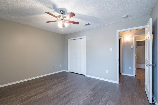 Building Photo - 408 Cambridge Dr